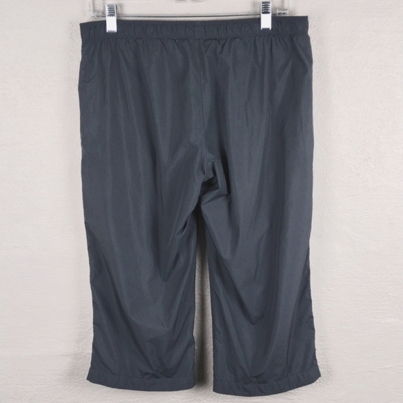 Nike Grey Polyester Mesh Lined Elastic Waist Pull On Mid Rise Athletic Capris - Picture 9 of 12